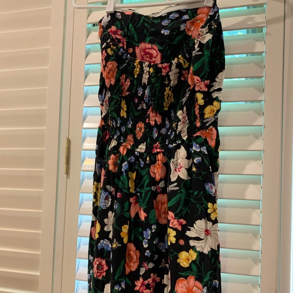 Hollister Floral Tube Dress - Picture 9 of 10